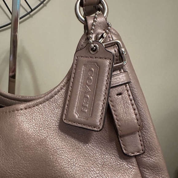 Coach Maggie gold/tan shimmer color large 3 pocket purse with free gift! - Picture 2 of 16